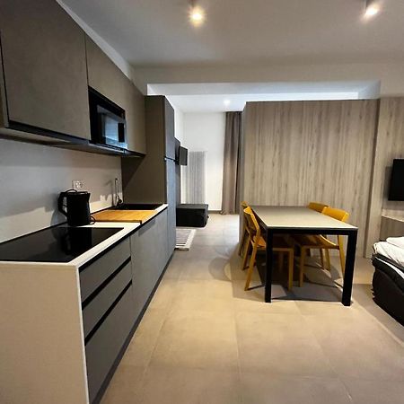 Bilo - Apartments For Rent トレント エクステリア 写真